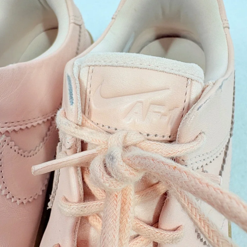 Nike Air Force 1 Sage Low Womens Size 7.5 Pink Athletic Lifestyle Shoes Sneakers